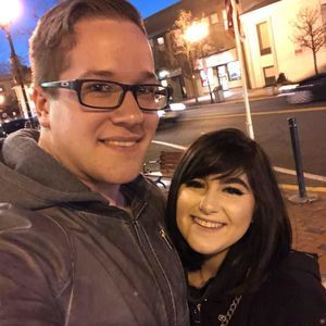 Meet your Posher, Leron